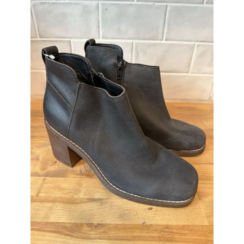 Crown Vintage Boots Hashel Zip Ankle Bootie Black Leather Womens 8.5 M NWOB‎ A34